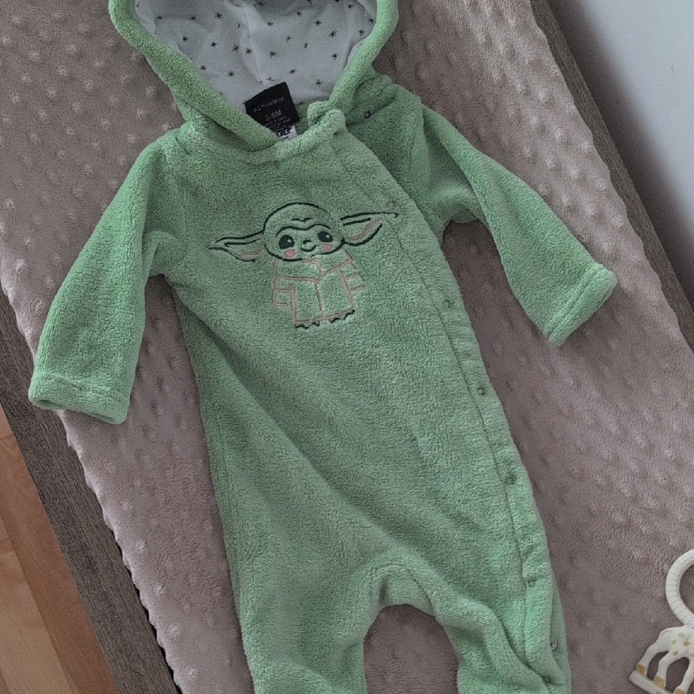 Star Wars Green Baby Yoda Footed Onesie